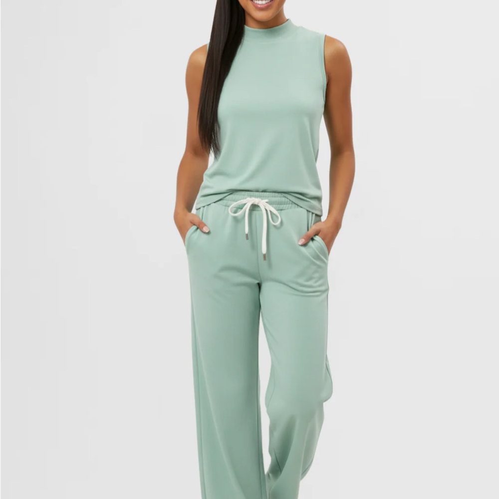 Elegant Sleeveless Mint Jumpsuit
